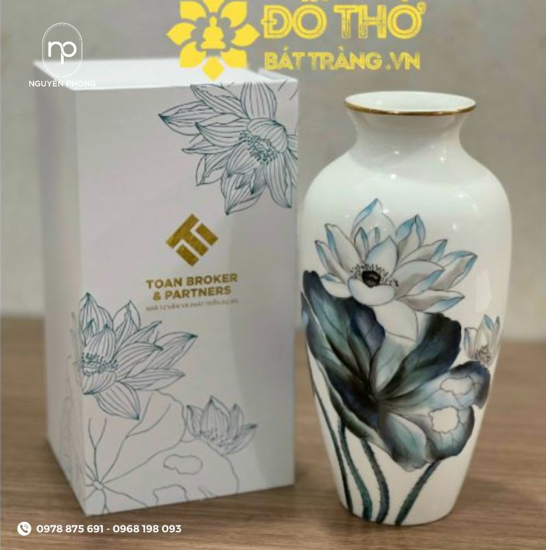 Bố cục trên hộp đẹp mắt ấn tượng